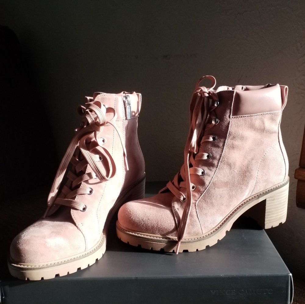 Vince Camuto pink suede/leather boots NIB 6.5,runs large I normally wear 7/7.5,
